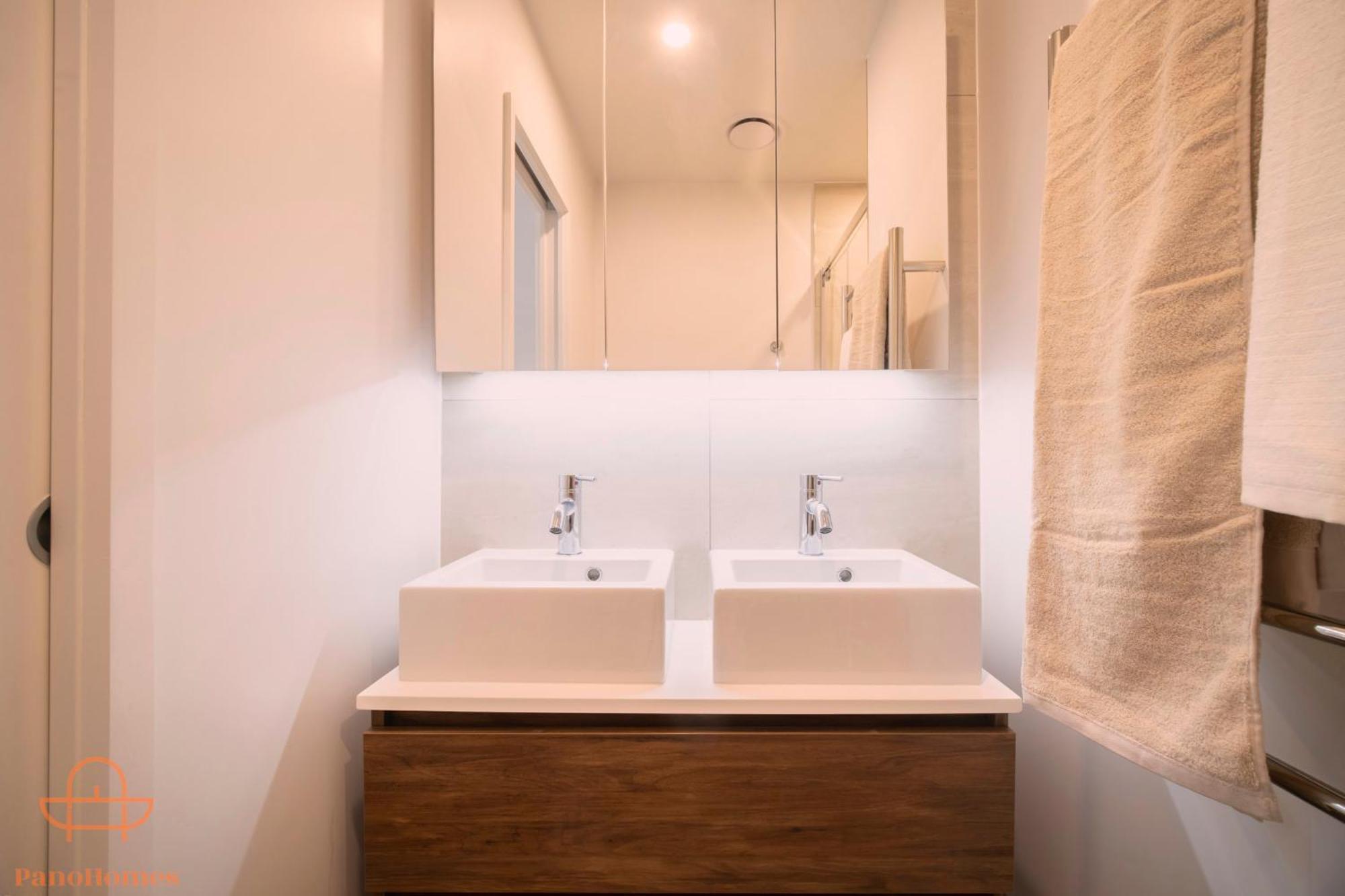 Modern Townhouse Close To City With Full Kitchen - Ellerslie Auckland Kültér fotó